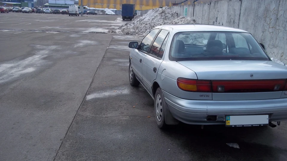 KIA Sephia GTX 4