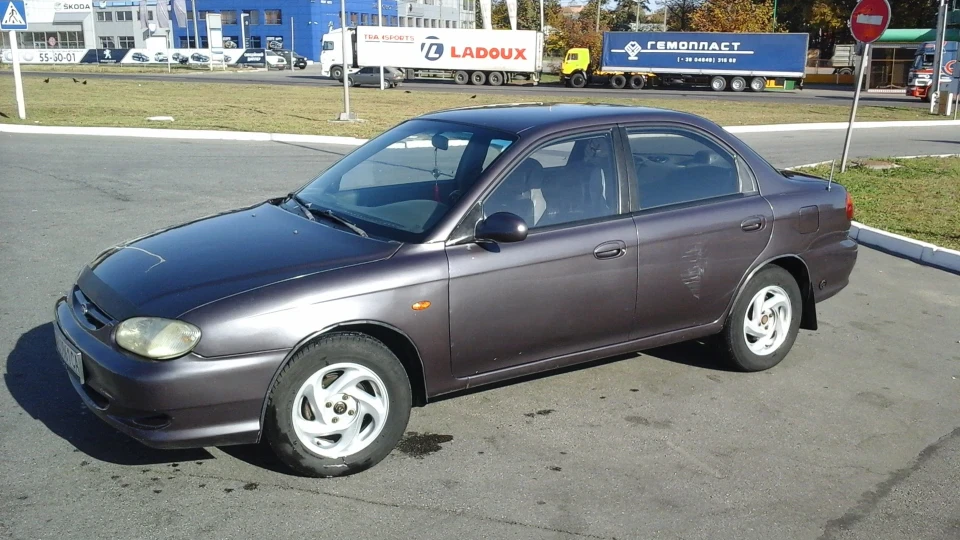 KIA Sephia (друге покоління) 2