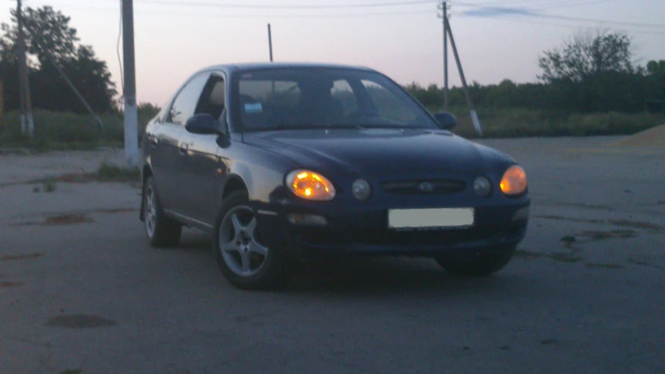 KIA Shuma