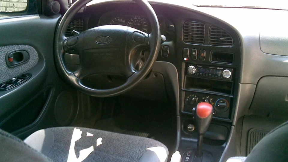 KIA Shuma Чорний перламутр 3