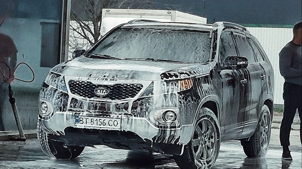 KIA Sorento 4