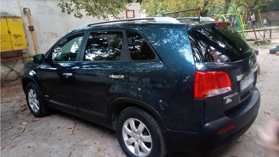 KIA Sorento ---- 2