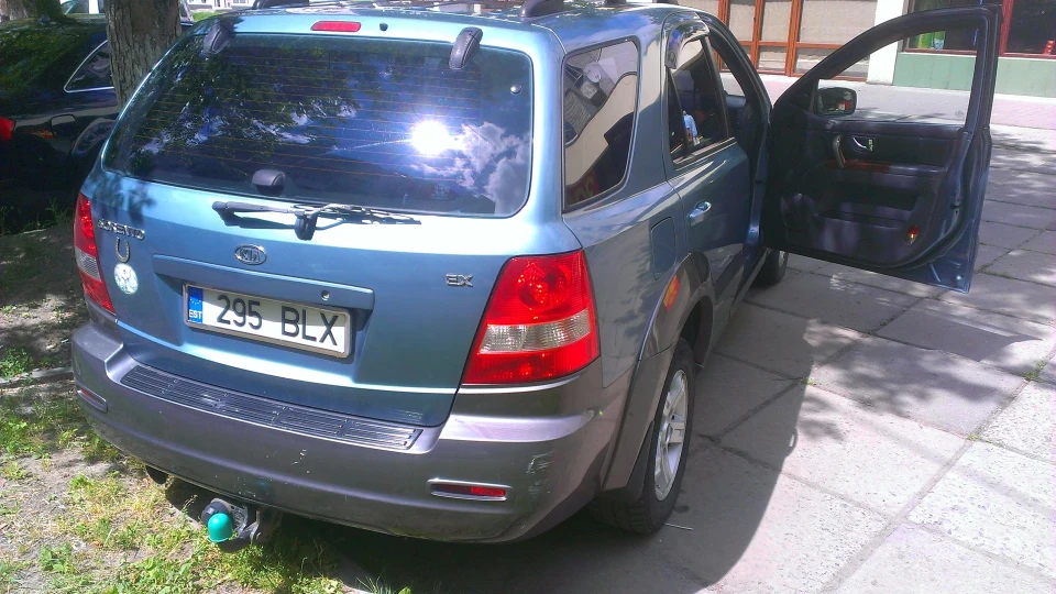 KIA Sorento 4