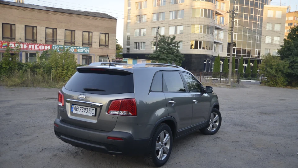 KIA Sorento 2.4 GDI ☆PREMIUM PLUS☆ 4