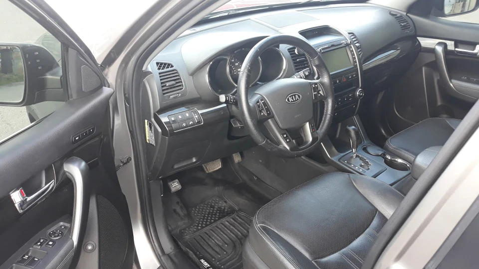 KIA Sorento 2.4 GDI ☆PREMIUM PLUS☆ 5