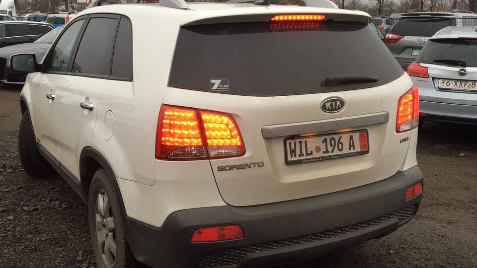 KIA Sorento Білий бегемот