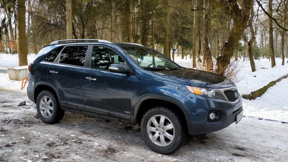KIA Sorento Black Hornet 2