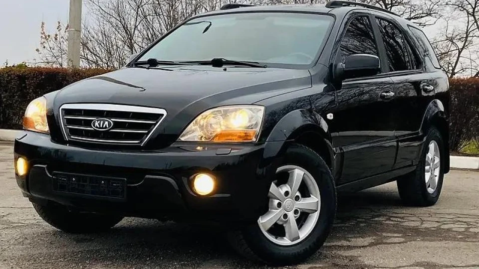 KIA Sorento BRUTAL IN BLACK