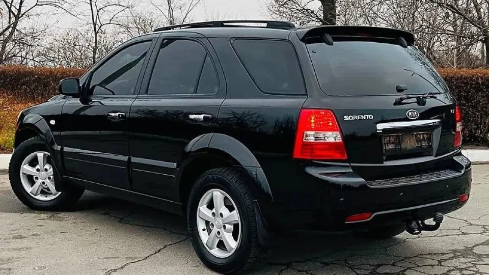 KIA Sorento BRUTAL IN BLACK 5
