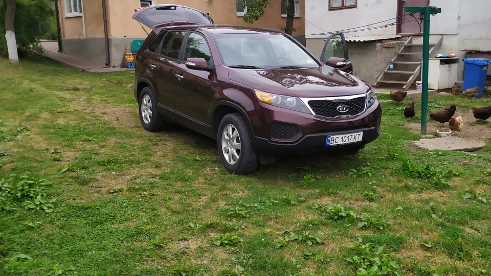 KIA Sorento Червона Америка