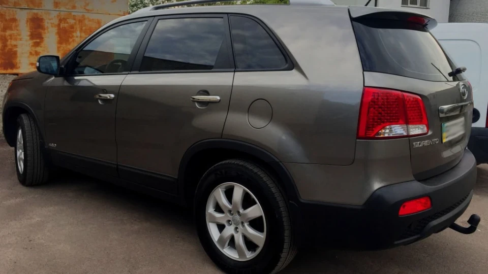 KIA Sorento Сірий металік 2.2CRDI 5