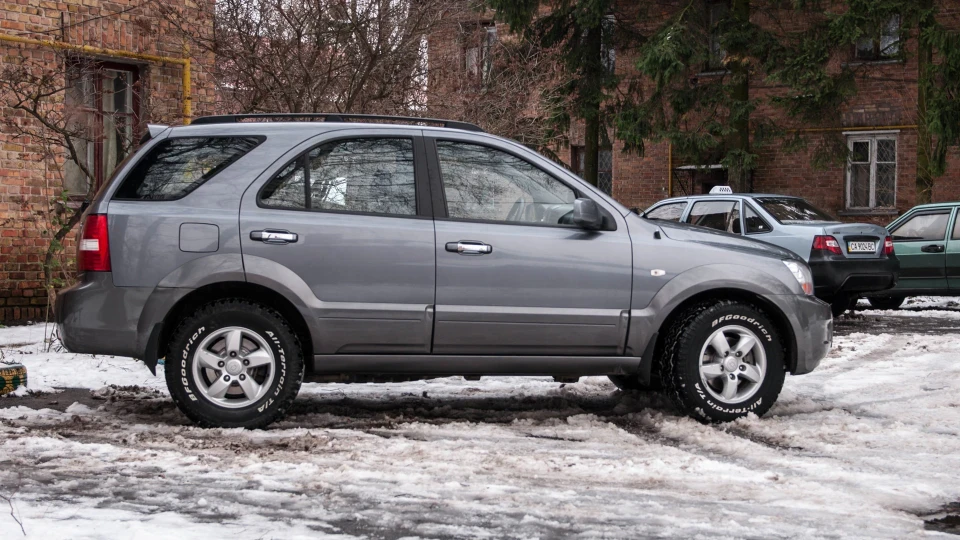 KIA Sorento Tank 3