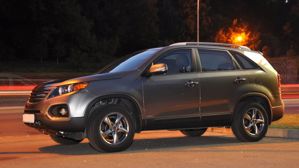 KIA Sorento TITAN & © 4