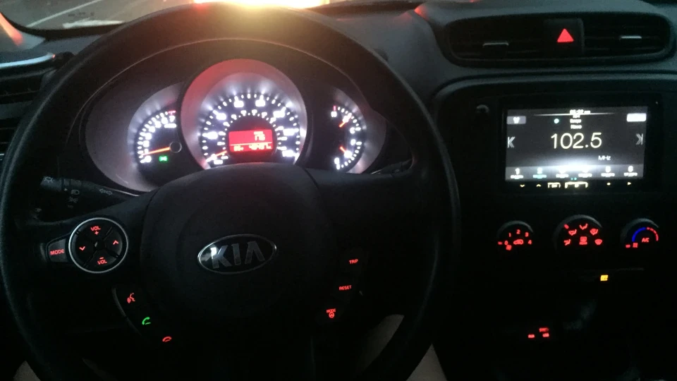 KIA Soul Чорний Хом'як КІЛ 4