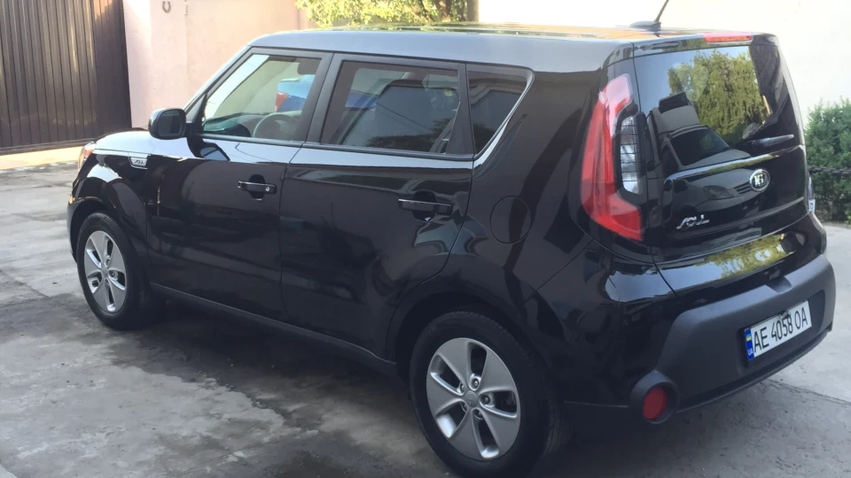 KIA Soul Чорний Хом'як КІЛ 5
