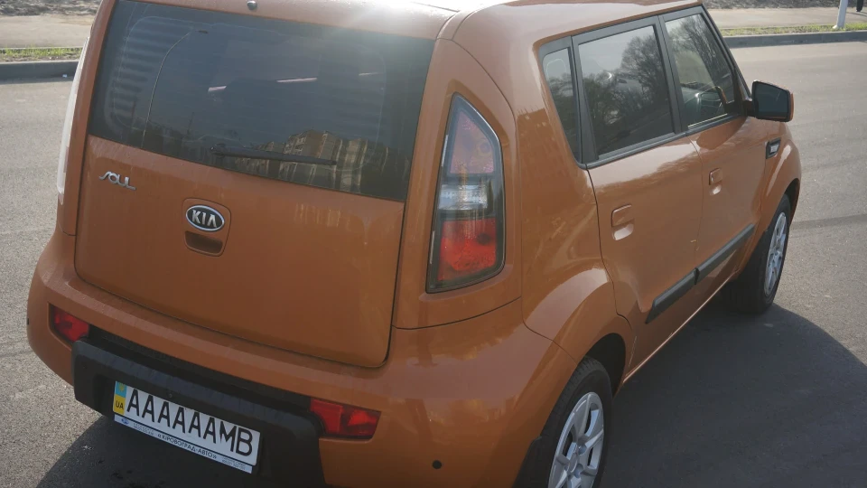 KIA Soul оранжеве диво 4