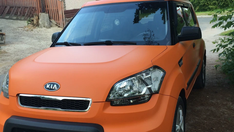 KIA Soul помаранчевий матовий 4