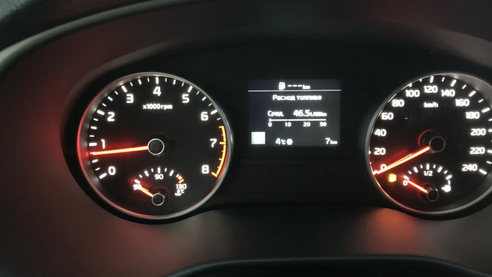 KIA Sportage 4