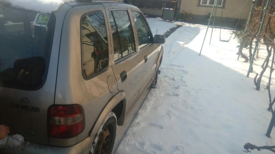 KIA Sportage 2.0 TDI 4WD 3