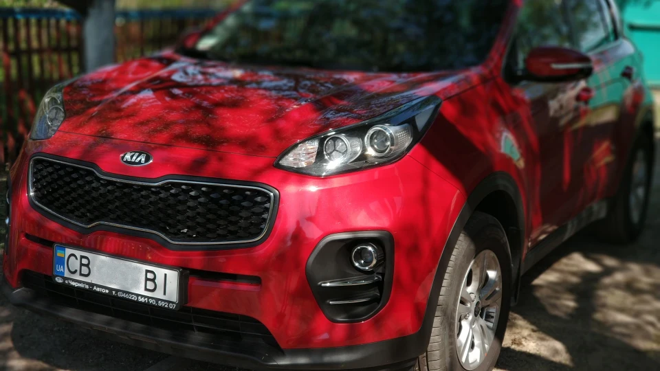 KIA Sportage Червоний Овощ 4