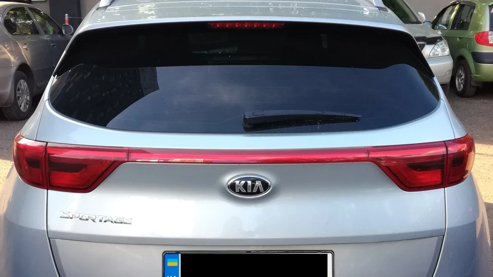 KIA Sportage Срібне сяйво