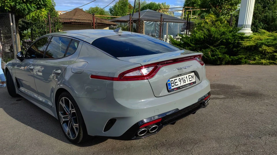 KIA Stinger 3.3 AWD 4
