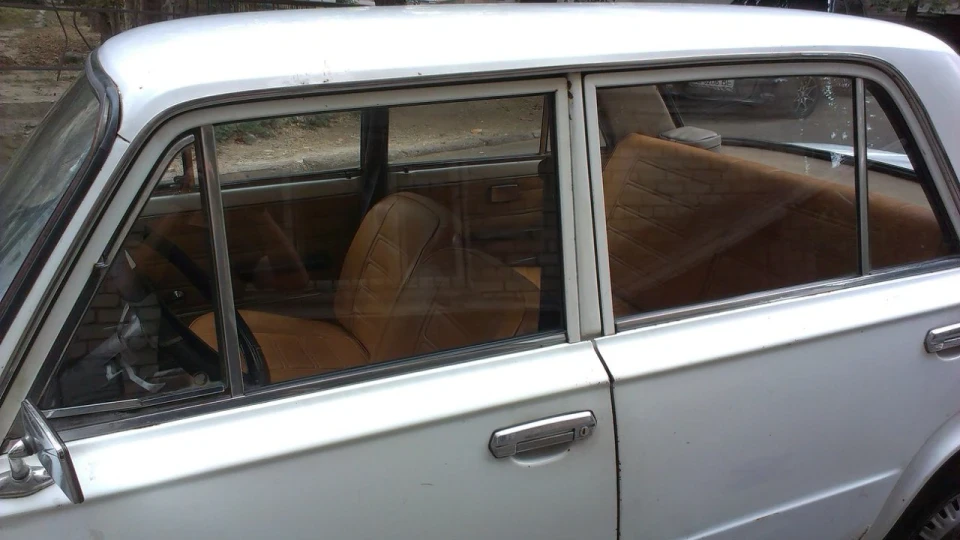 Lada 2101 4