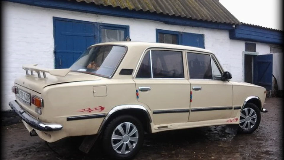Lada 2101 4