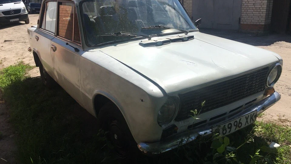 Lada 2101 4
