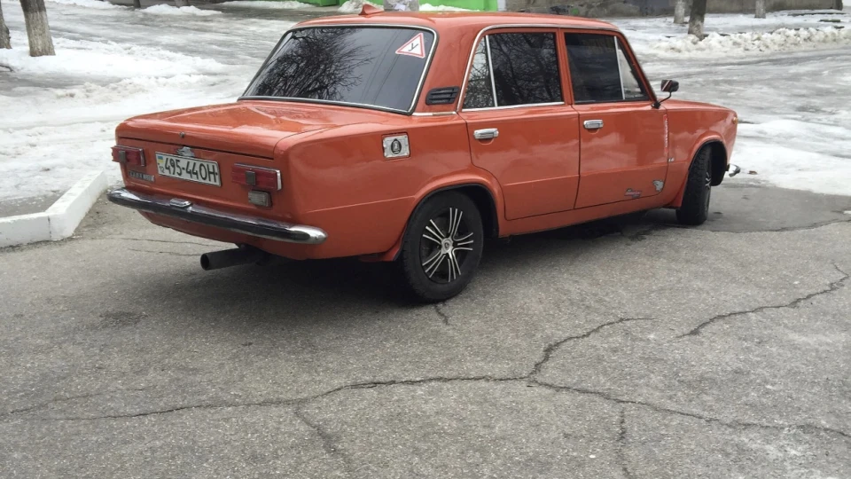 Lada 2101 4