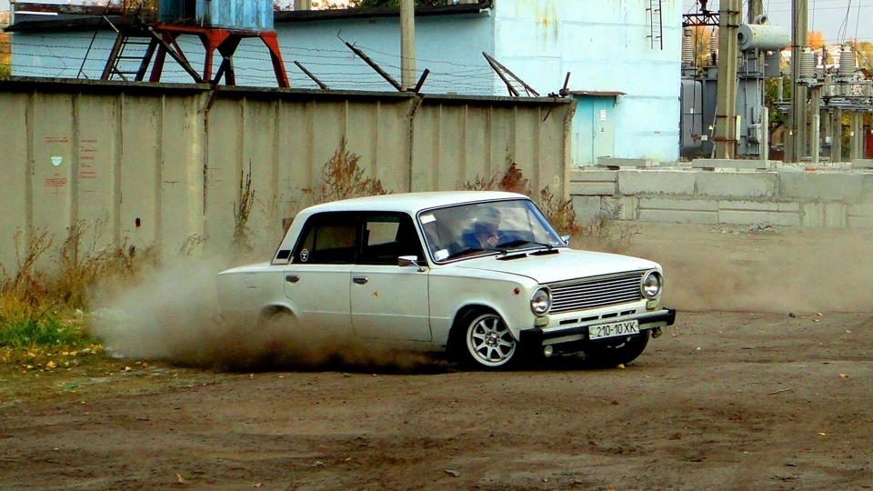 Lada 2101 4