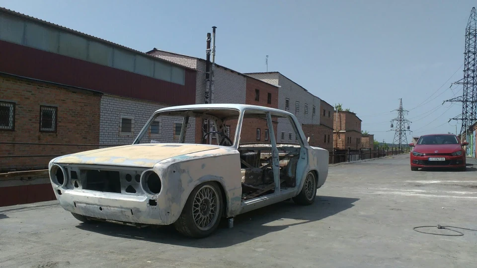 Lada 2101 4