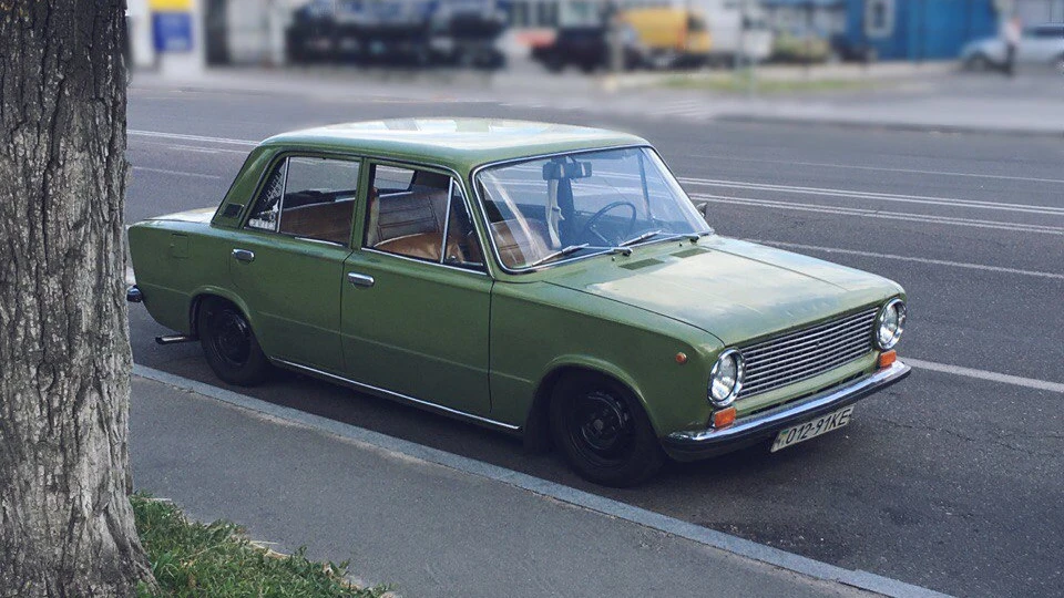 Lada 2101 1 dual carb 4