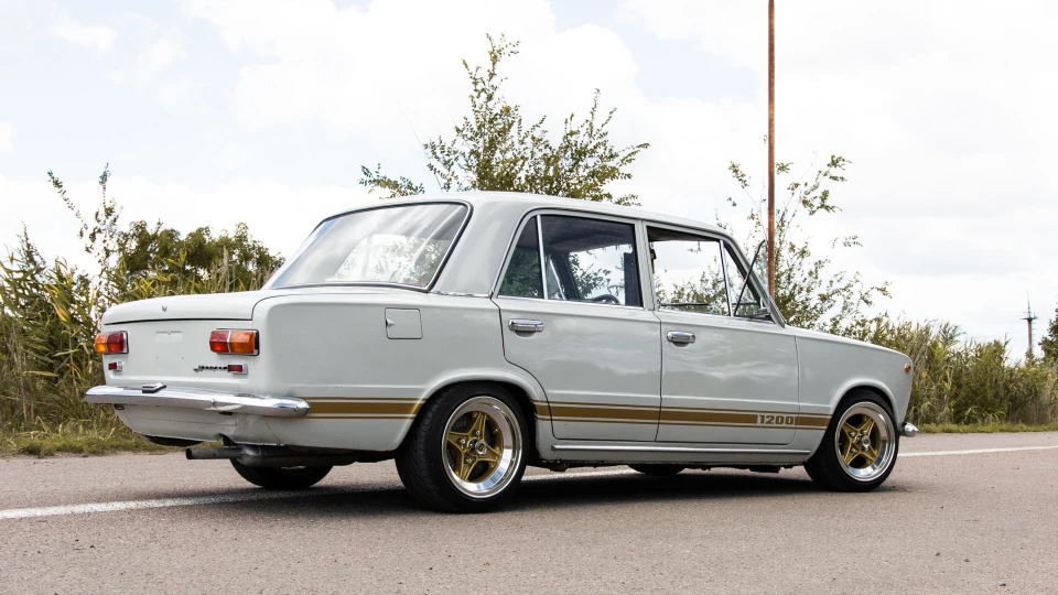 Lada 2101 1200 GT 5