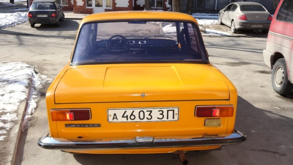 Lada 2101 1,5 Золота охра 5