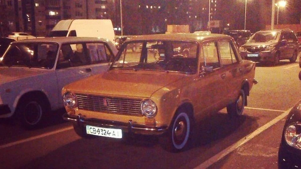 Lada 2101 '78 Oldsmobile 2