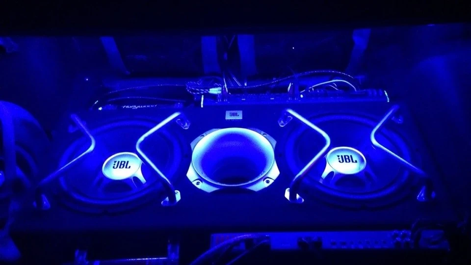 Chilli 2101 Bass JBL 2 Saba 2
