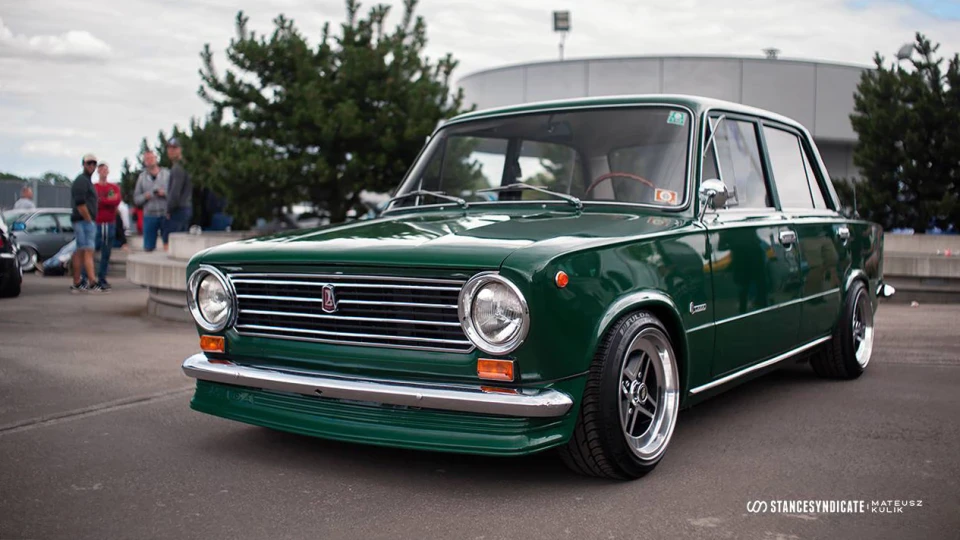 Lada 2101 Brilliant Green
