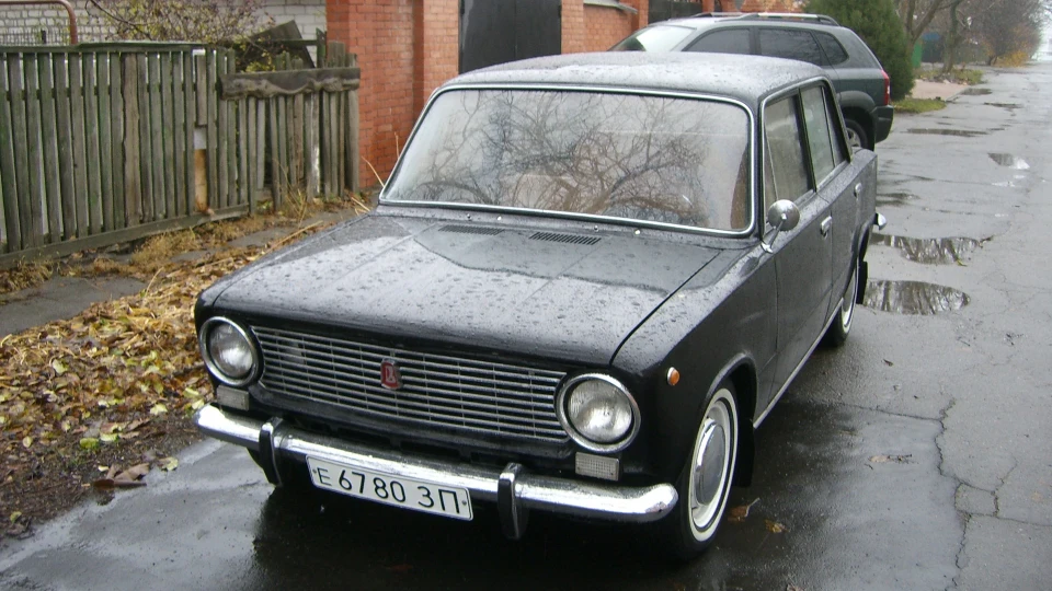 Lada 2101 Чорний Знову Моя Колишня 3