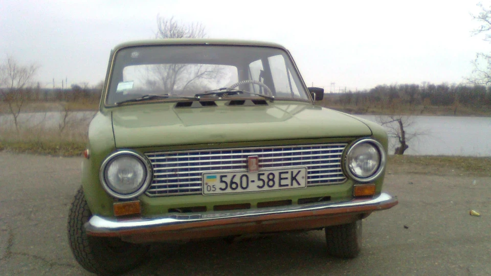 Lada 2101 Колір зелених оливок