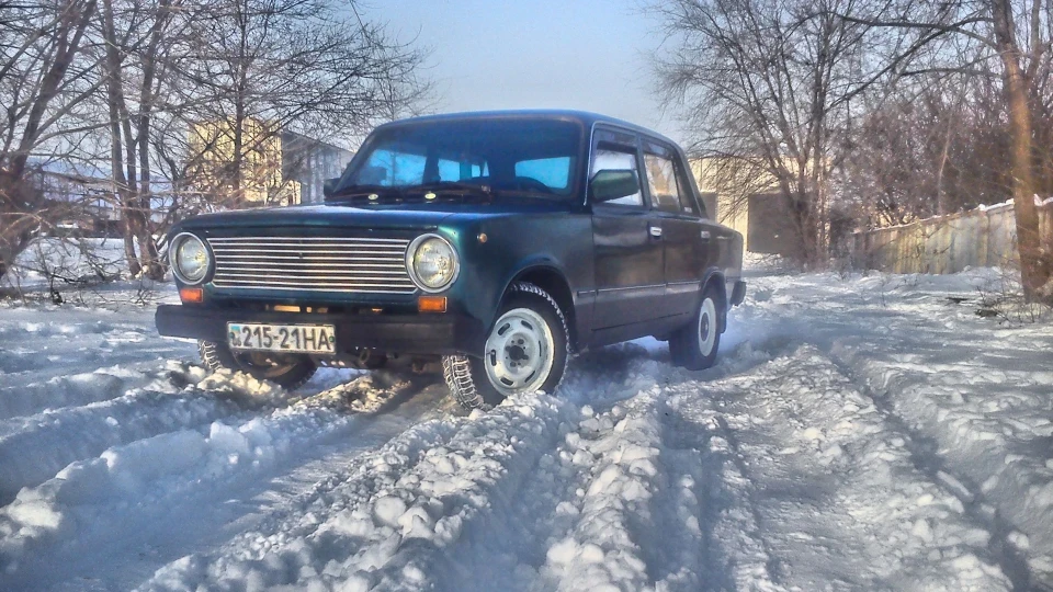 Lada 2101 Green/black 2