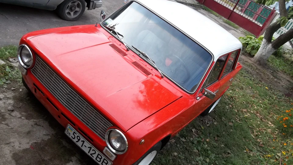 Lada 2101 червона радість;) 4