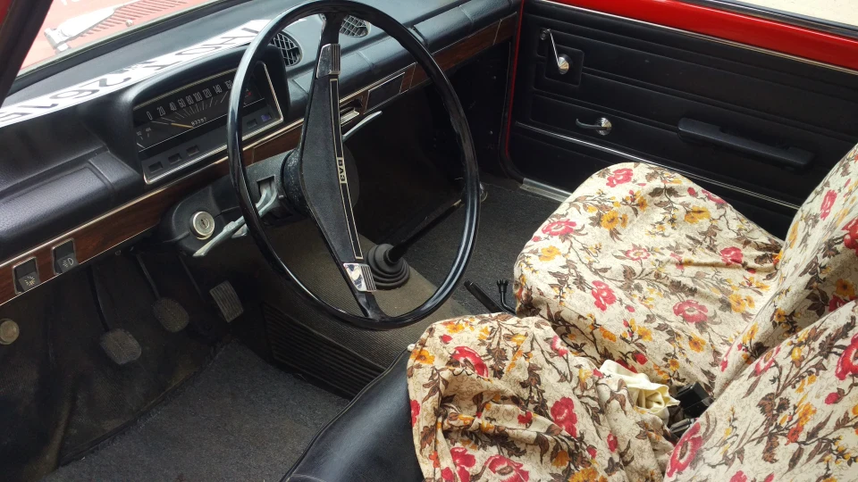 Lada 2101 Червоний 3