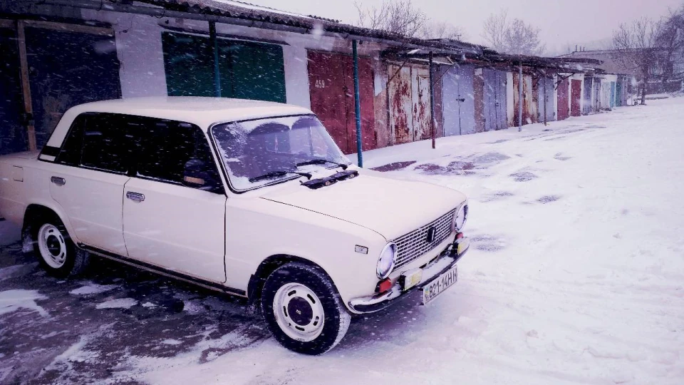 Lada 2101 Lada-1200s 5