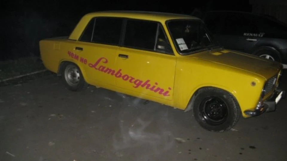 Lada 2101 Lamborghini 4