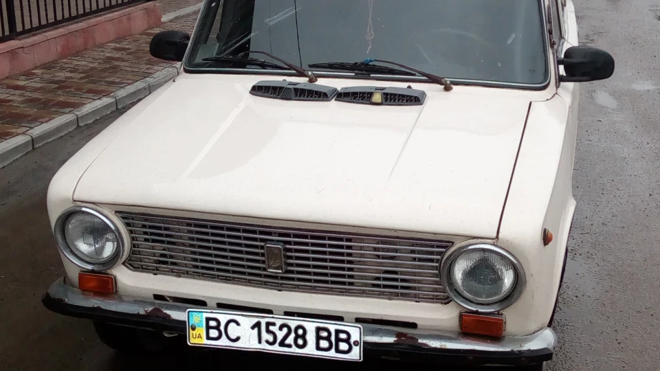 Lada 2101 Молочна 5