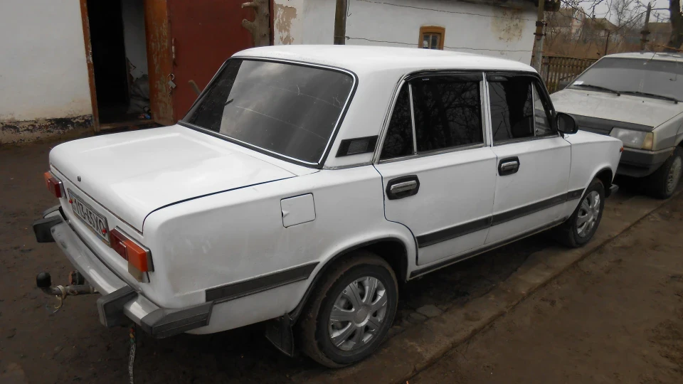 Lada 2101 О==)==О 2