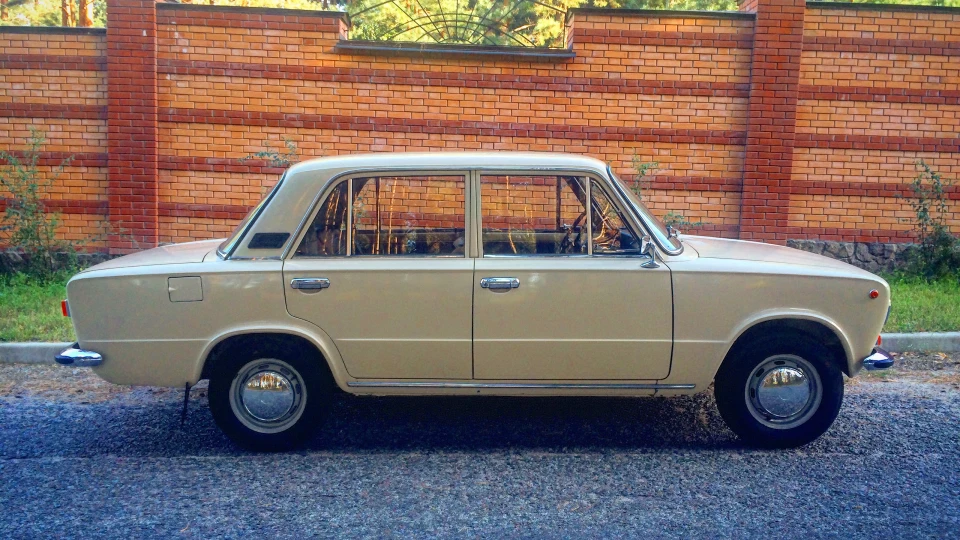 Lada 2101 Польовий шпат