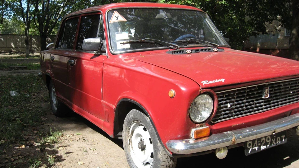 Lada 2101 Роздовбаний мотлох
