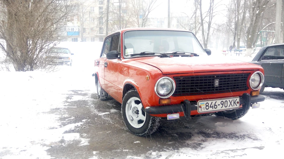 Lada 2101 Red Bull 1.6 4